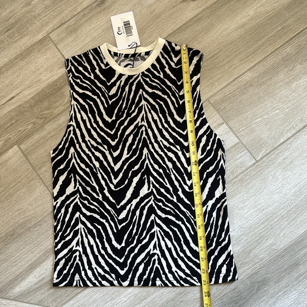 ZYIA Active Black & White Safari Tank Size Small New With Tags! - Picture 8 of 11